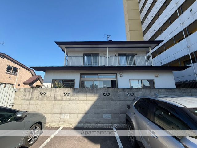 湯川町3丁目24番貸家