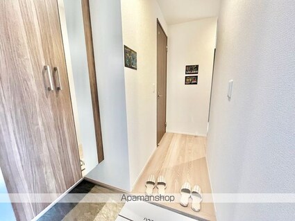 Ｇ　．Ｌ　Ｔａｋａｋａｉｃｈｏｕ（ジーエルプラスタカカイチョウ[2LDK/52.79m2]の玄関