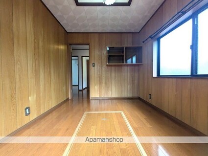 久米窪田堀元一戸建[4DK/88.6m2]の内装1
