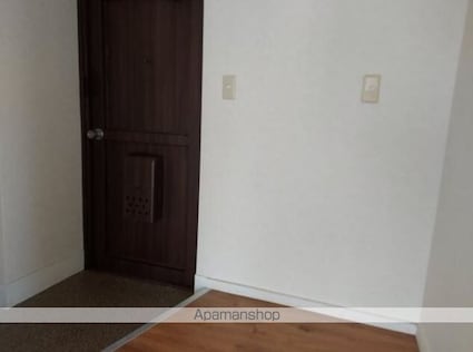 コンフォート竜泉クボタ[2DK/40m2]の玄関