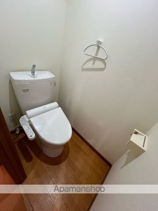 タロックス新居浜[2LDK/64.26m2]のトイレ