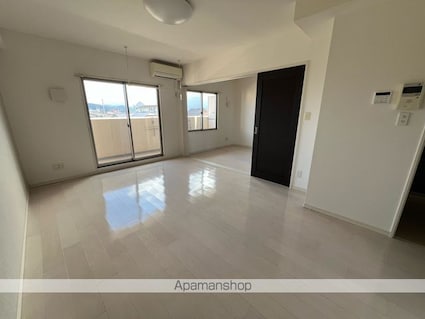 ロイヤルステージ庄内[1LDK/44.96m2]のリビング・居間