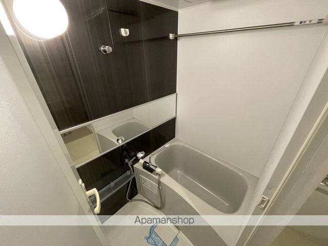 東京都世田谷区新町２丁目[1R/26.32m2]のバス