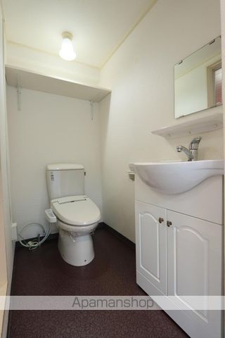 FARE岸の上の内装写真