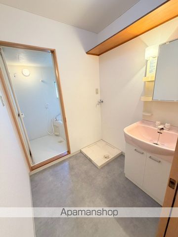 ガーデンヒルズ吉尾の内装写真