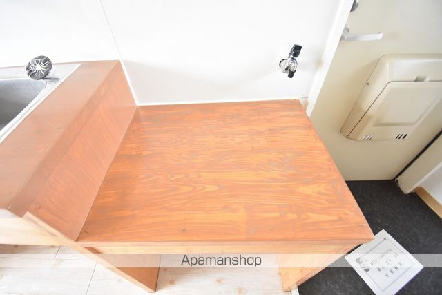 長屋アパートメントHACHIの内装写真