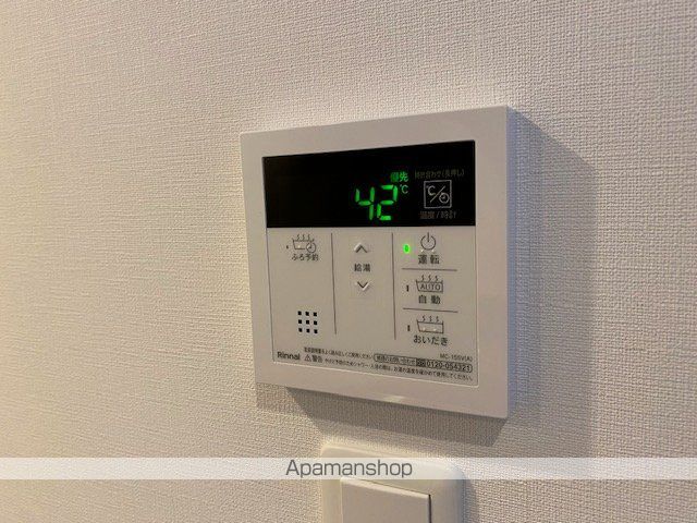 コンダクトレジデンスJINYAMAの内装写真