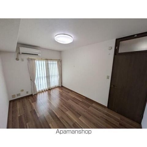ヴェルディール仰木1号棟の内装写真