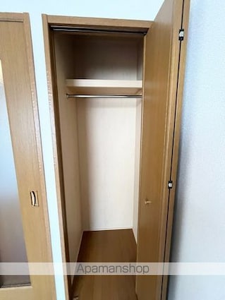 和歌山県和歌山市小松原５丁目[1K/21.66m2]の収納