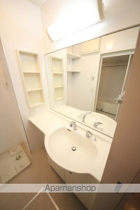 ラ・プランタン北野[1LDK/37.26m2]の洗面所