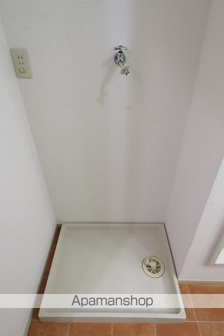 クレスト諏訪IIの内装写真