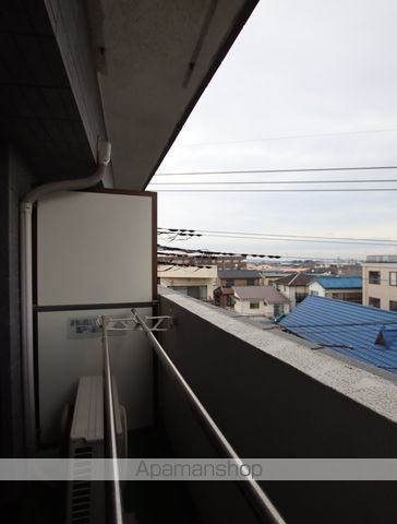 つるやビルの内装写真