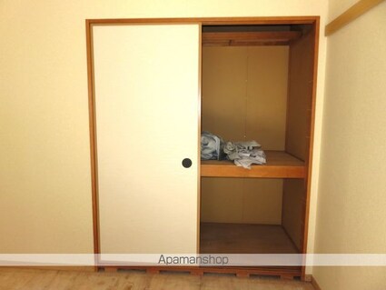 コーポラスグリーン[2LDK/49.41m2]の収納