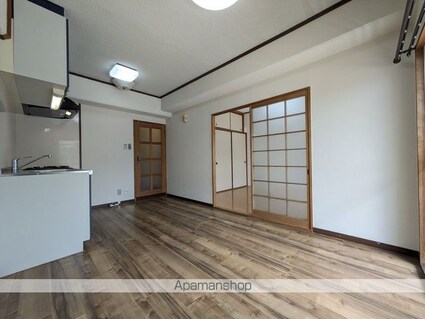 道後山本ビル[2DK/47.85m2]のリビング・居間