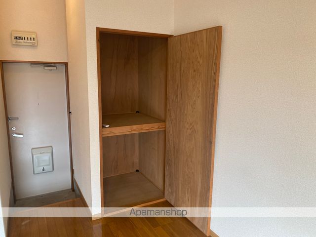 マンション吉の内装写真