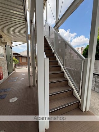 千葉県千葉市中央区長洲２丁目[1K/27.32m2]の共用部1