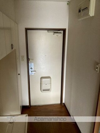 エメローズ穂垣[1K/22.5m2]の玄関