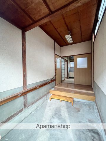 【和歌山市小雑賀の戸建ての内装8】