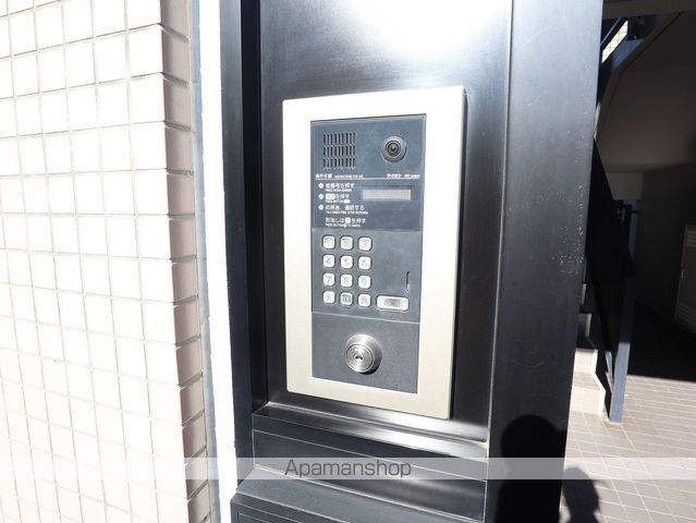 ラフィネメゾン瑞穂の玄関写真