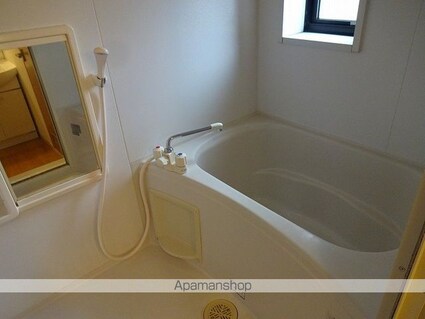 ファミール・ビレジ　Ａ棟[2LDK/56.66m2]のバス