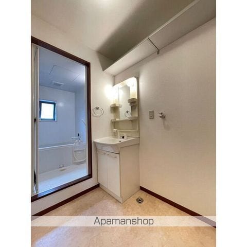 ルシェルブルー大城IIの内装写真