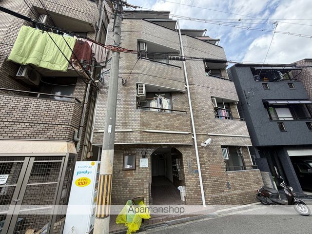 サンプラザ照ヶ丘A棟の外観写真