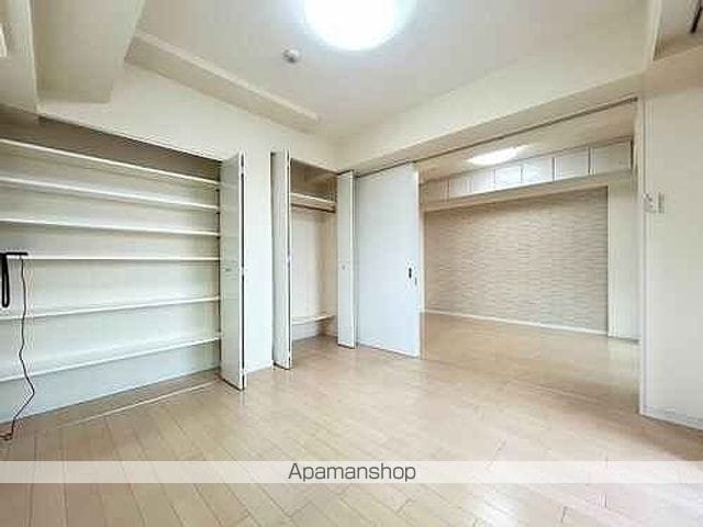 グランステューディオ新中野の内装写真
