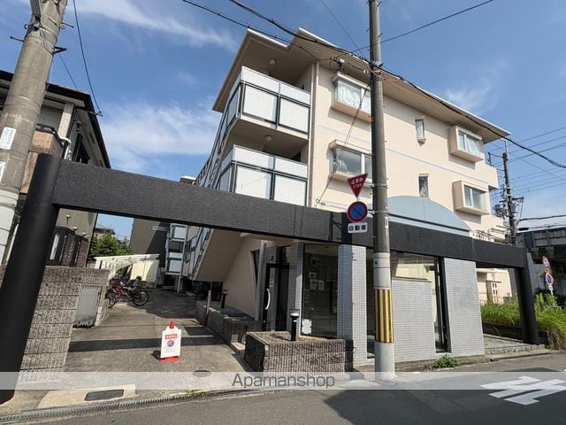 湯川マンション鳳の外観写真