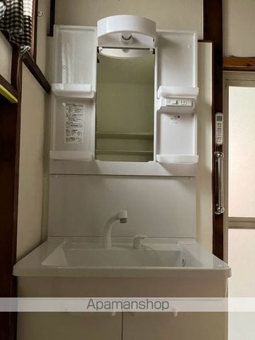 小田急電鉄江ノ島線 湘南台駅 徒歩7分 2階建 築56年の内装写真