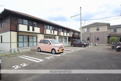 メゾン・デ・フルールⅡ[2LDK/71.21m2]の駐車場1