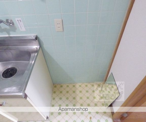 サンチェリー高田IIIの内装写真