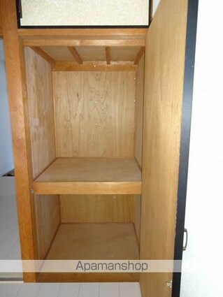 センチュリーハイツ[1K/20m2]の収納