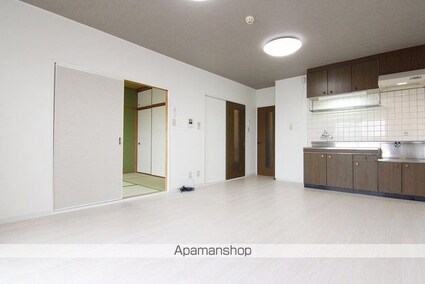 メゾンフォンテーヌ[3LDK/62.37m2]のリビング・居間