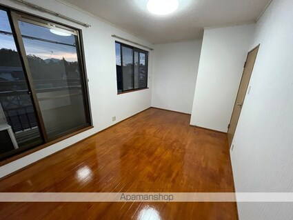 菩提樹ハイツＡ棟[2K/38m2]の内装2