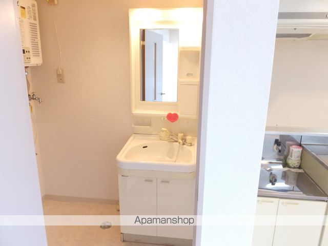 ヒルクレスト栄通の内装写真