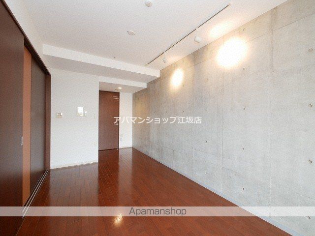 URBAN FLATS江坂の内装写真