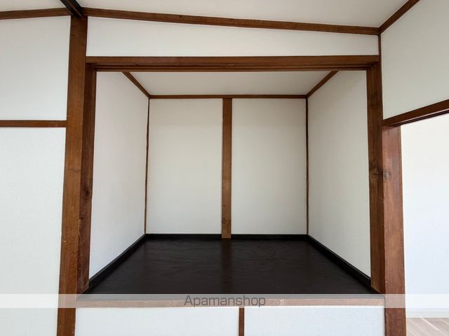 三宅中2丁目テラスハウスの内装写真