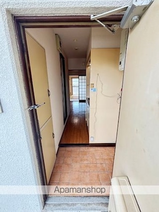 グランドールマンション[2K/24.75m2]の玄関