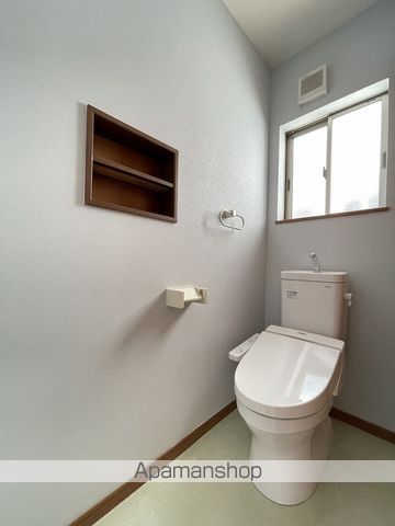 今在家戸建IIの内装写真