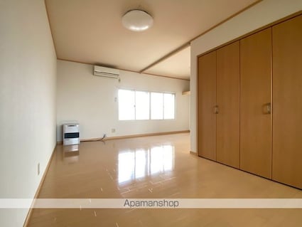 コーポ成田[1LDK/36.3m2]のリビング・居間