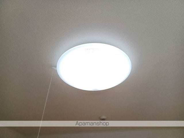 ハチマルの内装写真