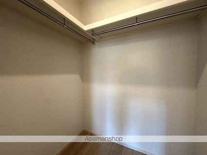 クラール西茅野[1LDK/50.14m2]の収納