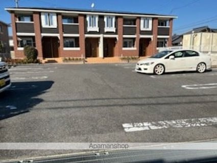 ブローテ[1LDK/37.76m2]の駐車場