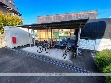 ジョイフルタウン西岡[1LDK/40.07m2]の共用部1