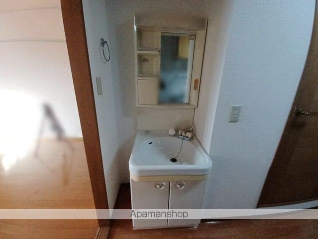 メゾンアゼリアAの内装写真