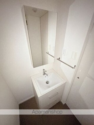 千葉県千葉市中央区長洲１丁目[1K/26.49m2]の洗面所