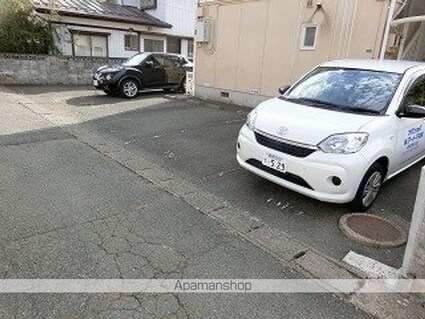 フレグランスＫ[1LDK/36m2]の駐車場