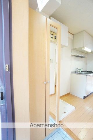 ニューレント中祥の内装写真