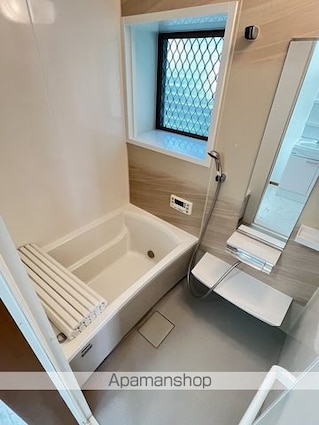 上戸田５丁目貸戸建[2SLDK/75.76m2]のバス