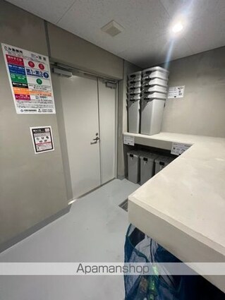 東京都中野区南台５丁目[1LDK/42.97m2]の共用部3